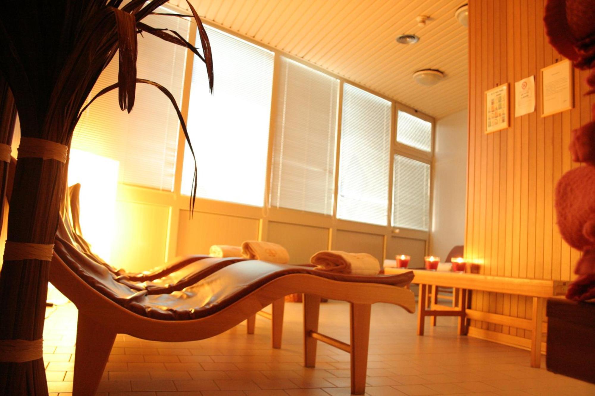 Hotel Centro Benessere Gardel アルタ・テルメ エクステリア 写真